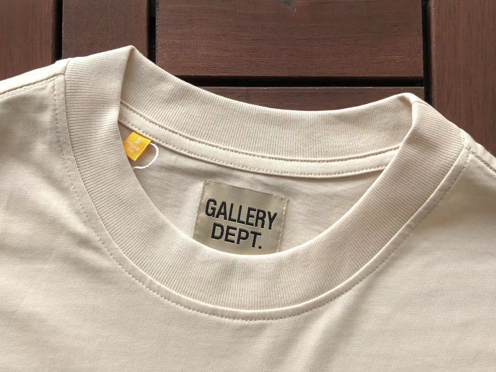 88 GALLERY DEPT T-SHIRT - Vault Deals