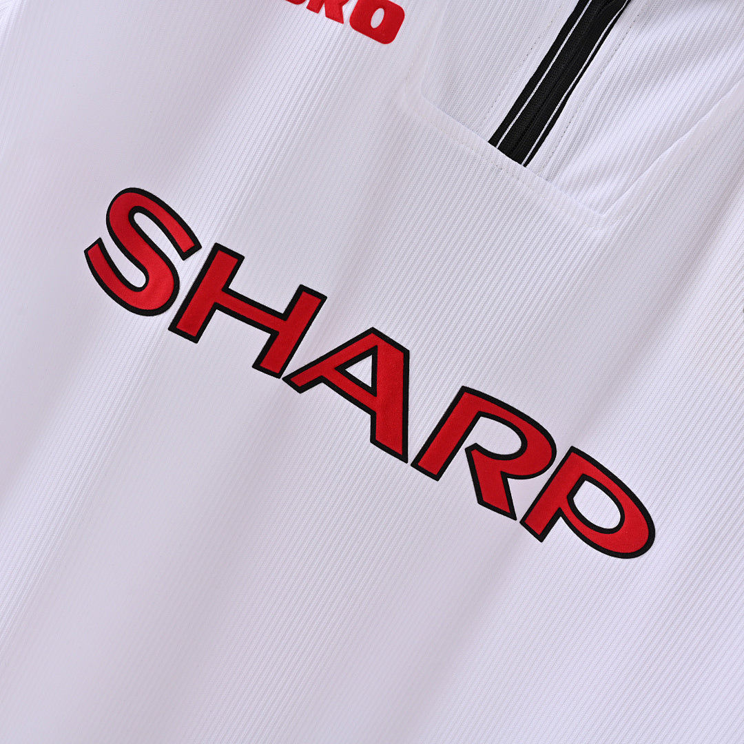 Treble Icons — Manchester United 1998–99 Away Jersey