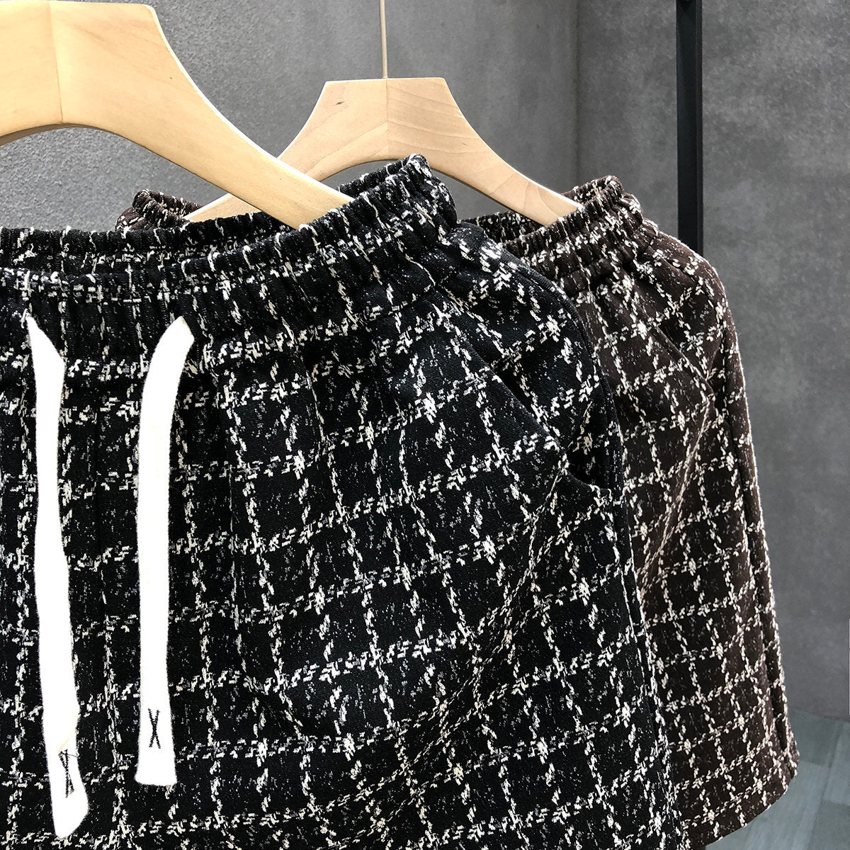 Drawstring Plaid Shorts