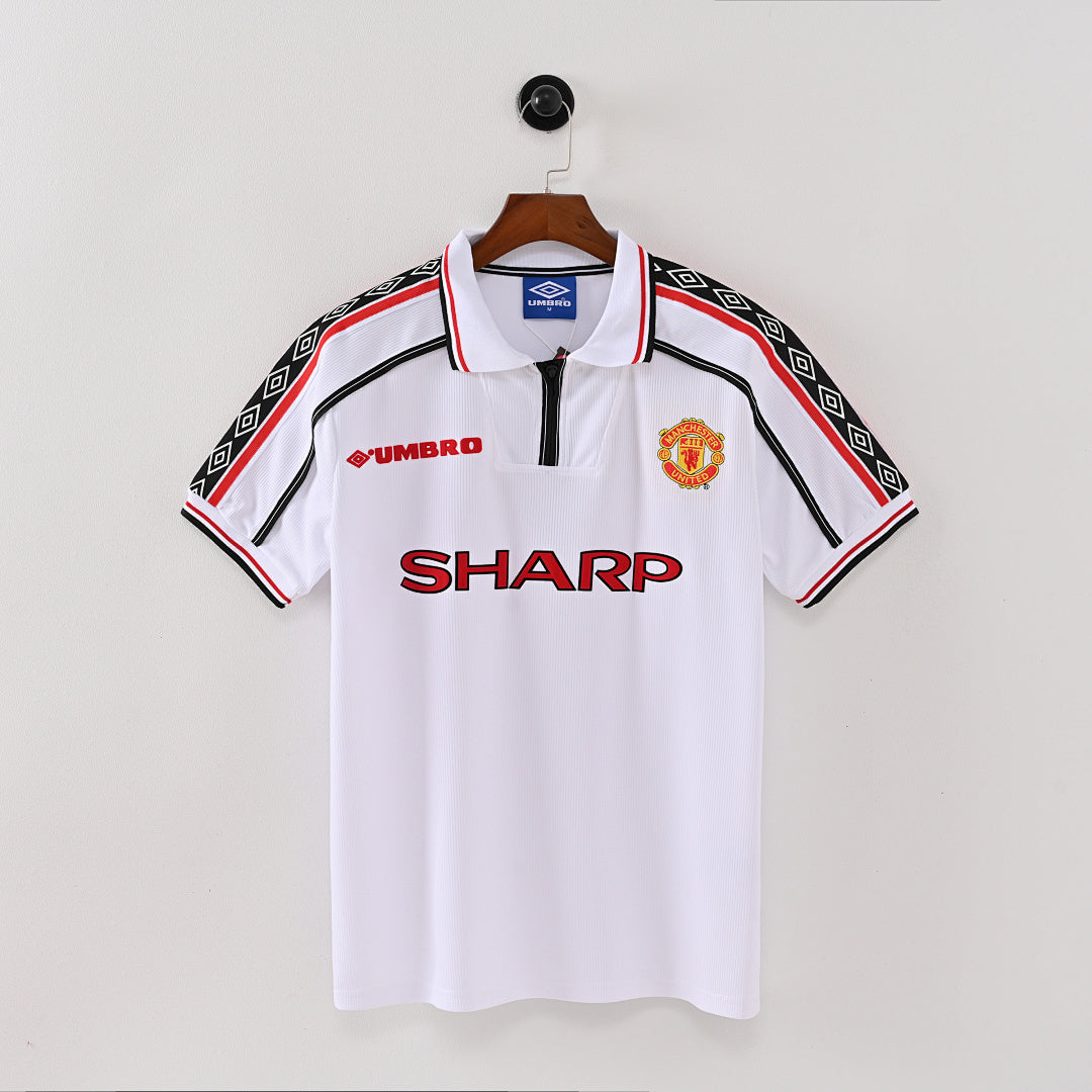 Treble Icons — Manchester United 1998–99 Away Jersey