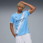 Manchester city kit - VAULT DEALS