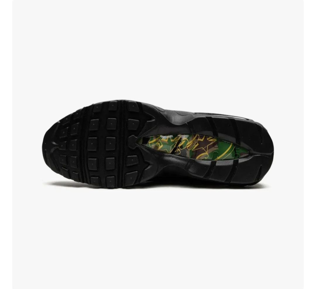 Corteiz Air Max 95 "Green/Black" sneakers - VAULT DEALS