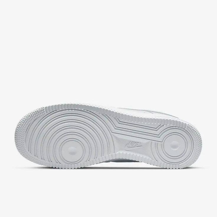 Any 2 Pairs :  AF1 + Court Legacy Mid Panther