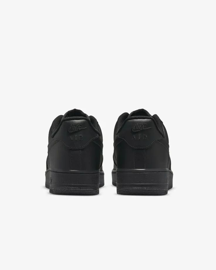 Junior Leather Classic Low Sneakers – White & Black Pack - VAULT DEALS