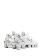 Any 2 Pairs : Shox Low Stealth (Black + White)